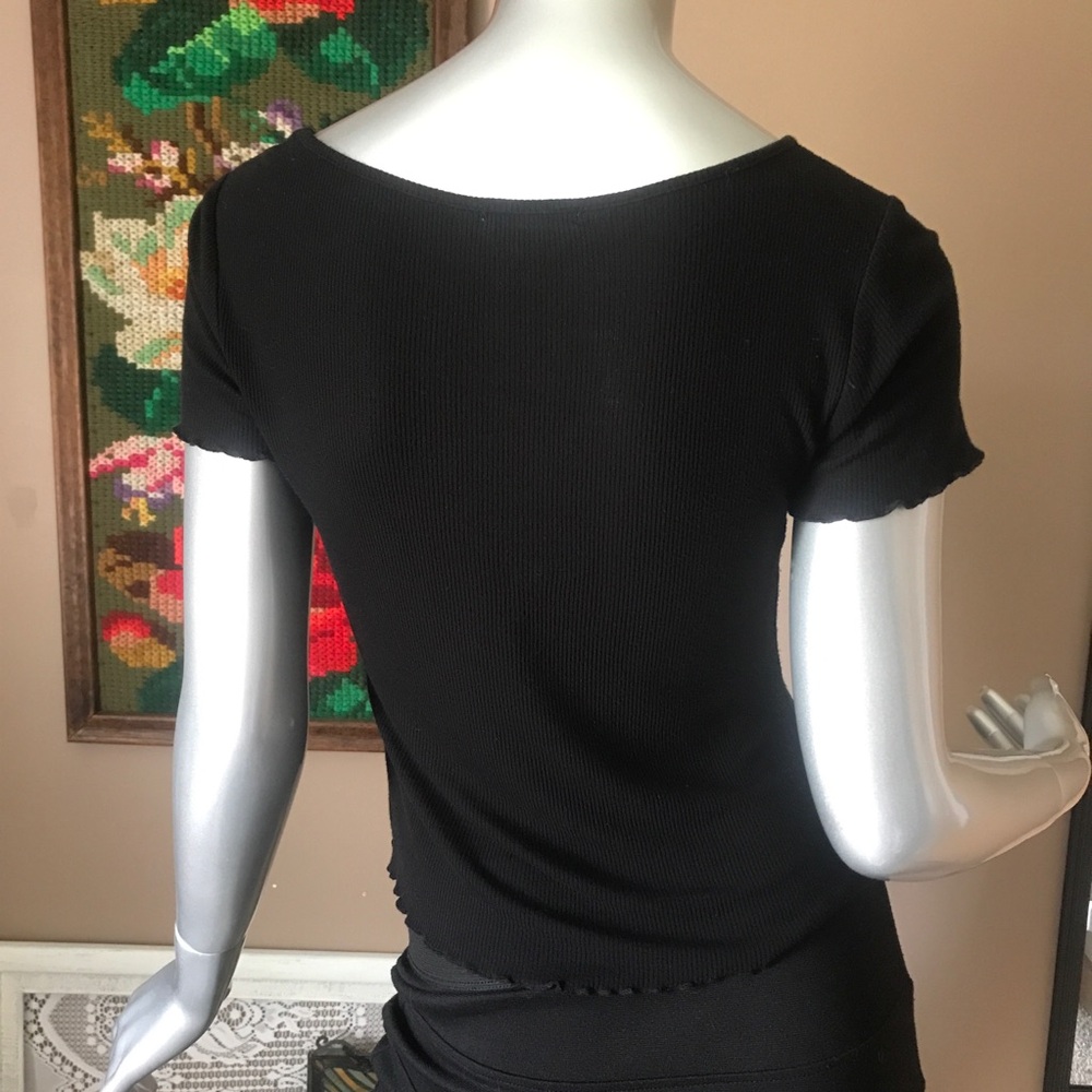 Charlotte Russe Small Black Cropped Top Ribbed Scoop Neck Shirt Black Stretchy - Picture 6 of 12